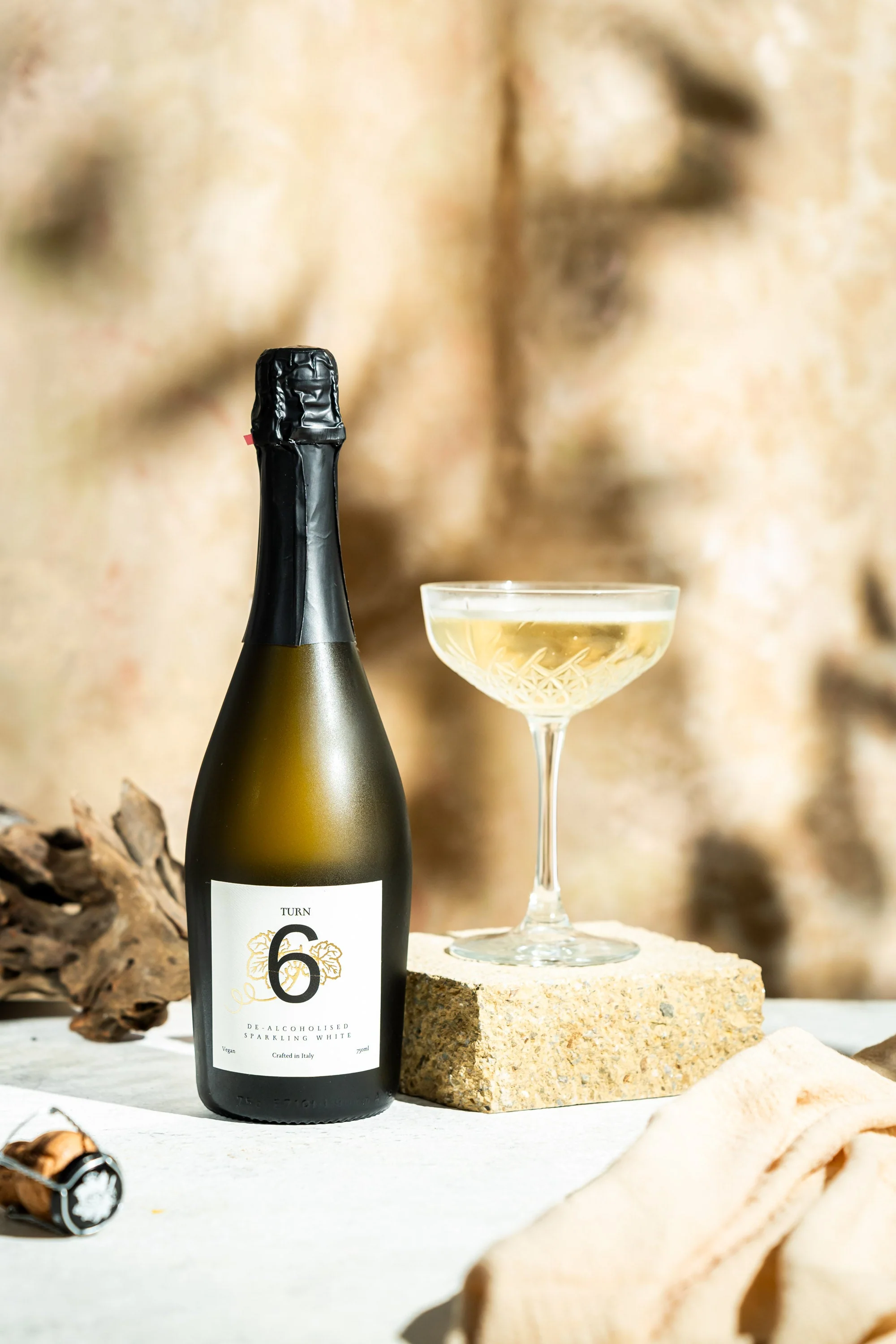 Alcohol-Free Sparkling White - Case of Six - Image 6