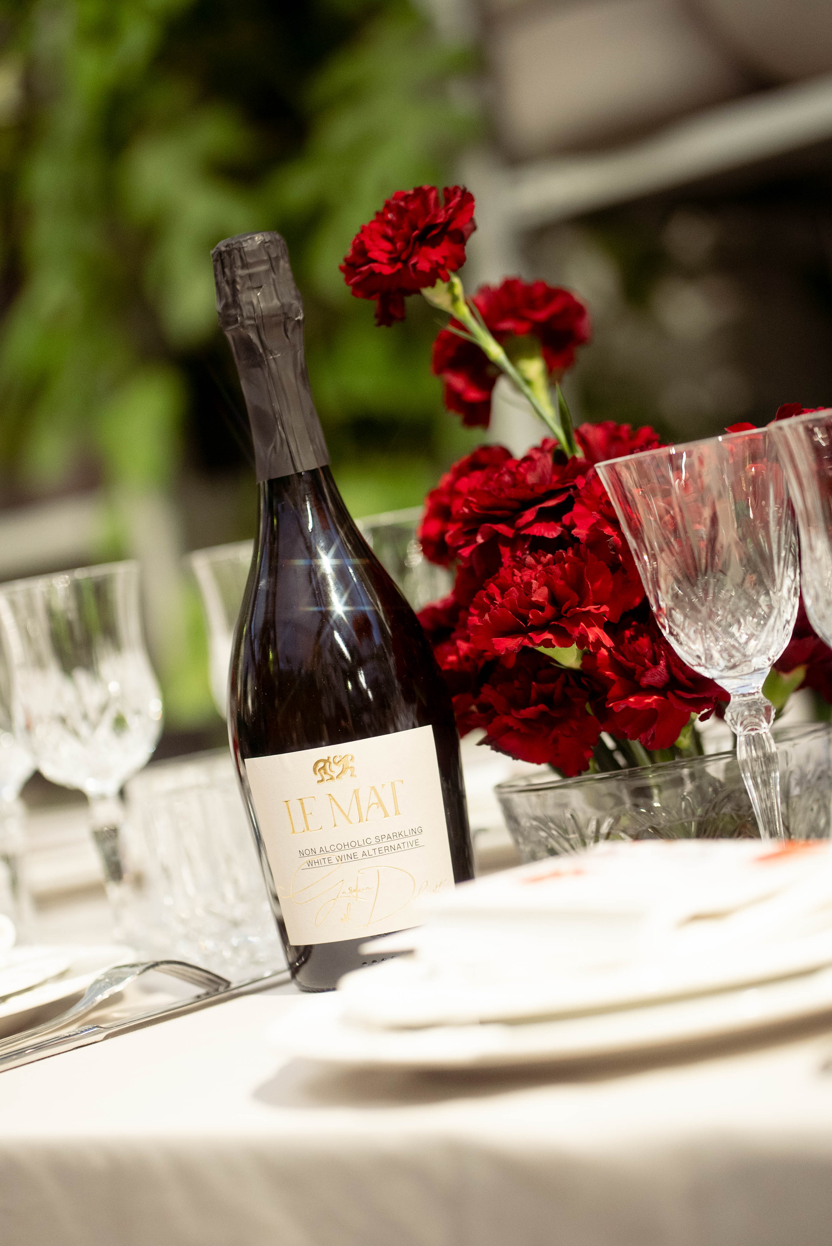 Le Mat Garden of Delight Non-Alcoholic White Sparkling Wine Alternative 750ml - Image 4